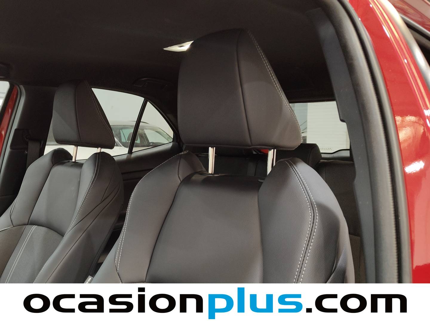 Extras y acabados del Toyota Yaris Cross Toyota Yaris Cross 130H Style (130 CV)
