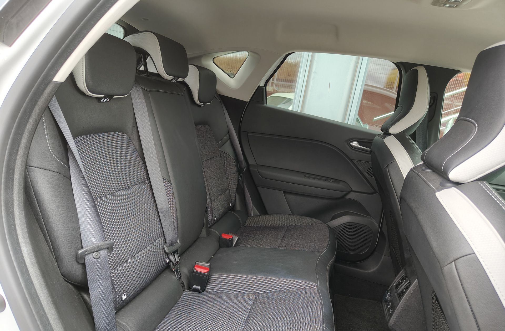 Mitsubishi ASX 160 PHEV Kaiteki - foto 19