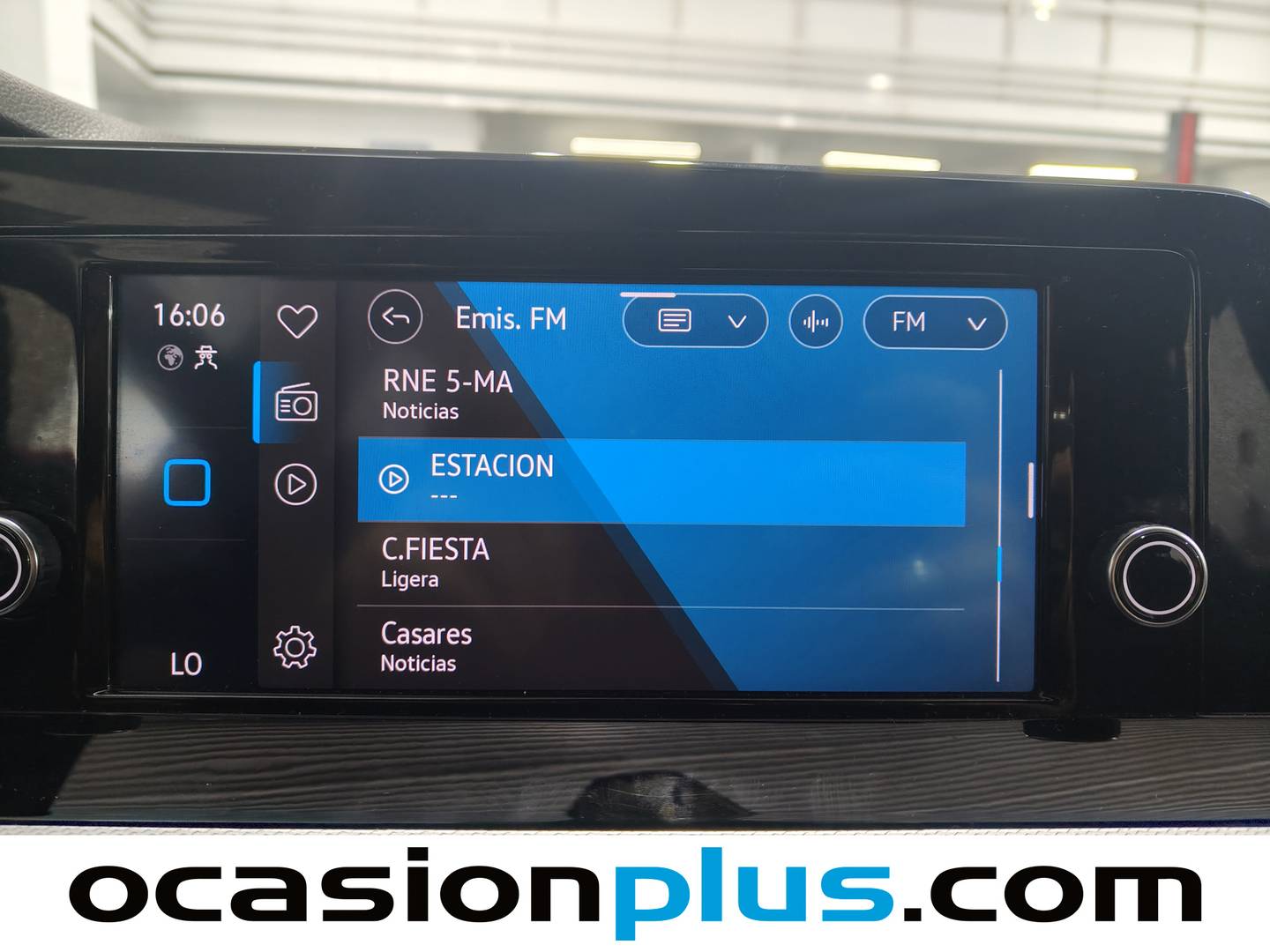 Foto Volkswagen Golf Volkswagen Golf Life 2.0 TDI (115 CV) DSG