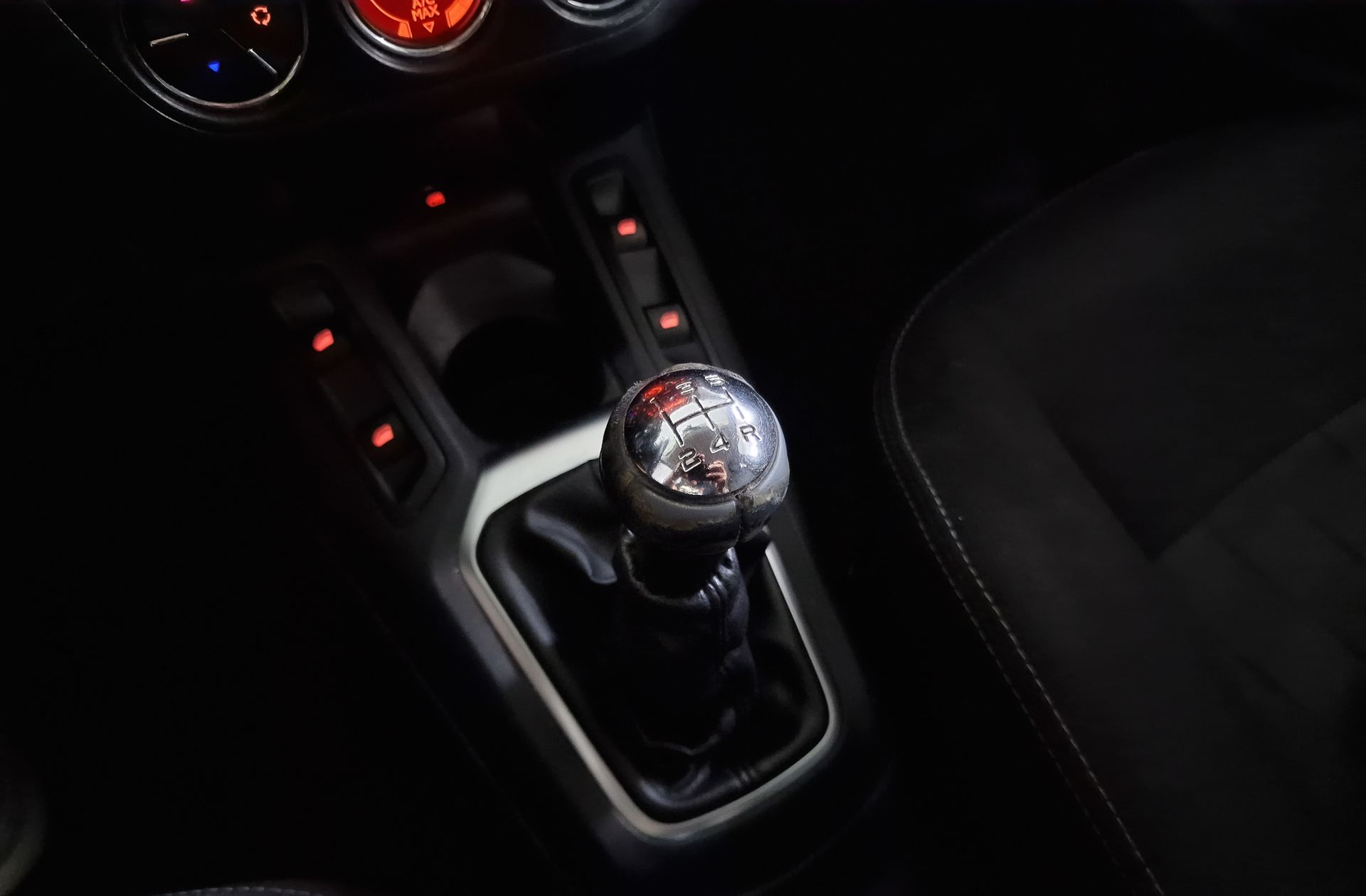 Citroën C-Elysée PureTech 82 Exclusive - foto 5