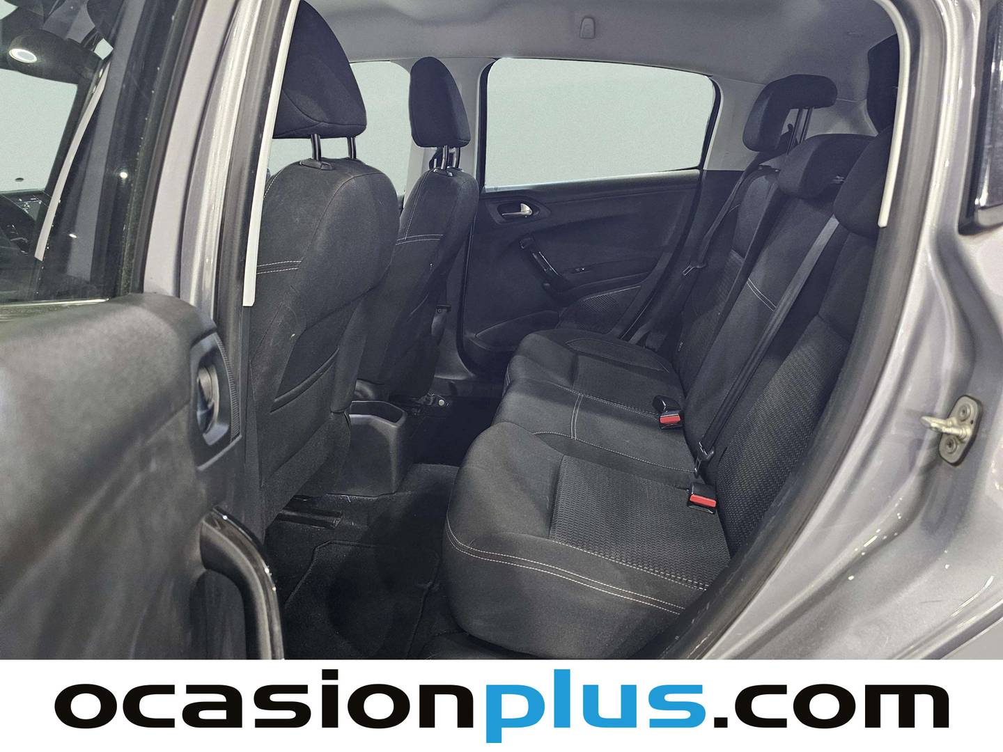 Foto asientos traseros Peugeot 208 Peugeot 208 PureTech 110 S&S Tech Edition (110 CV)