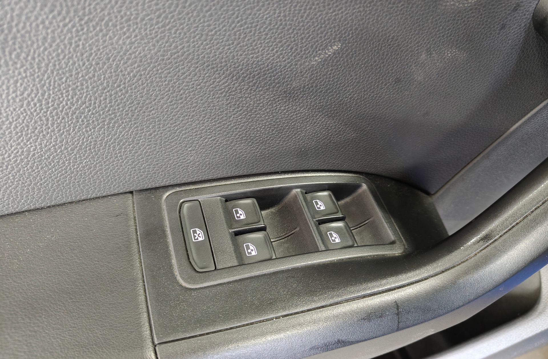 SEAT Ateca 2.0 TDI Reference - foto 32