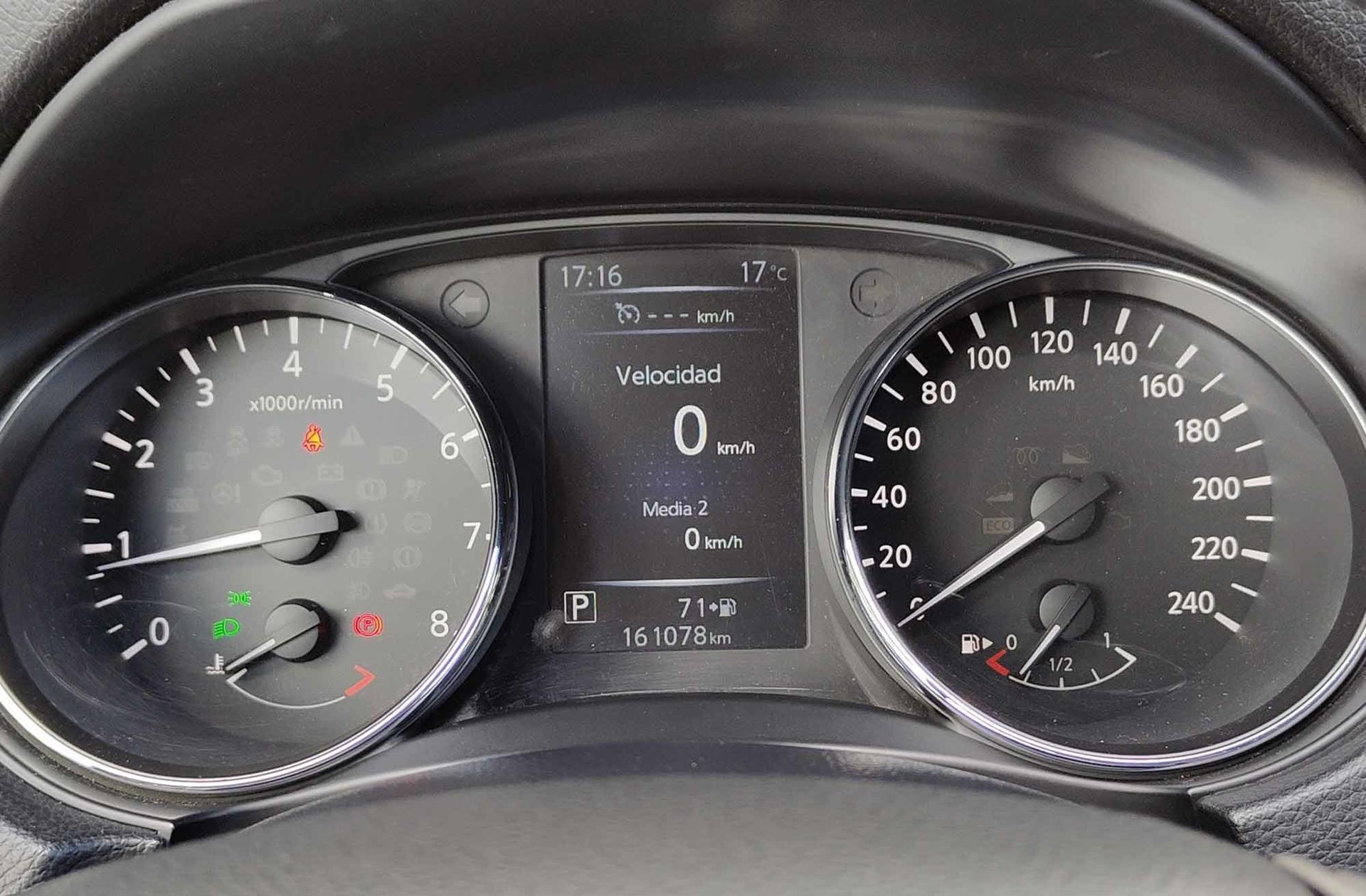 Nissan Qashqai DIG-T 115 Acenta 4x2 XTronic - foto 20