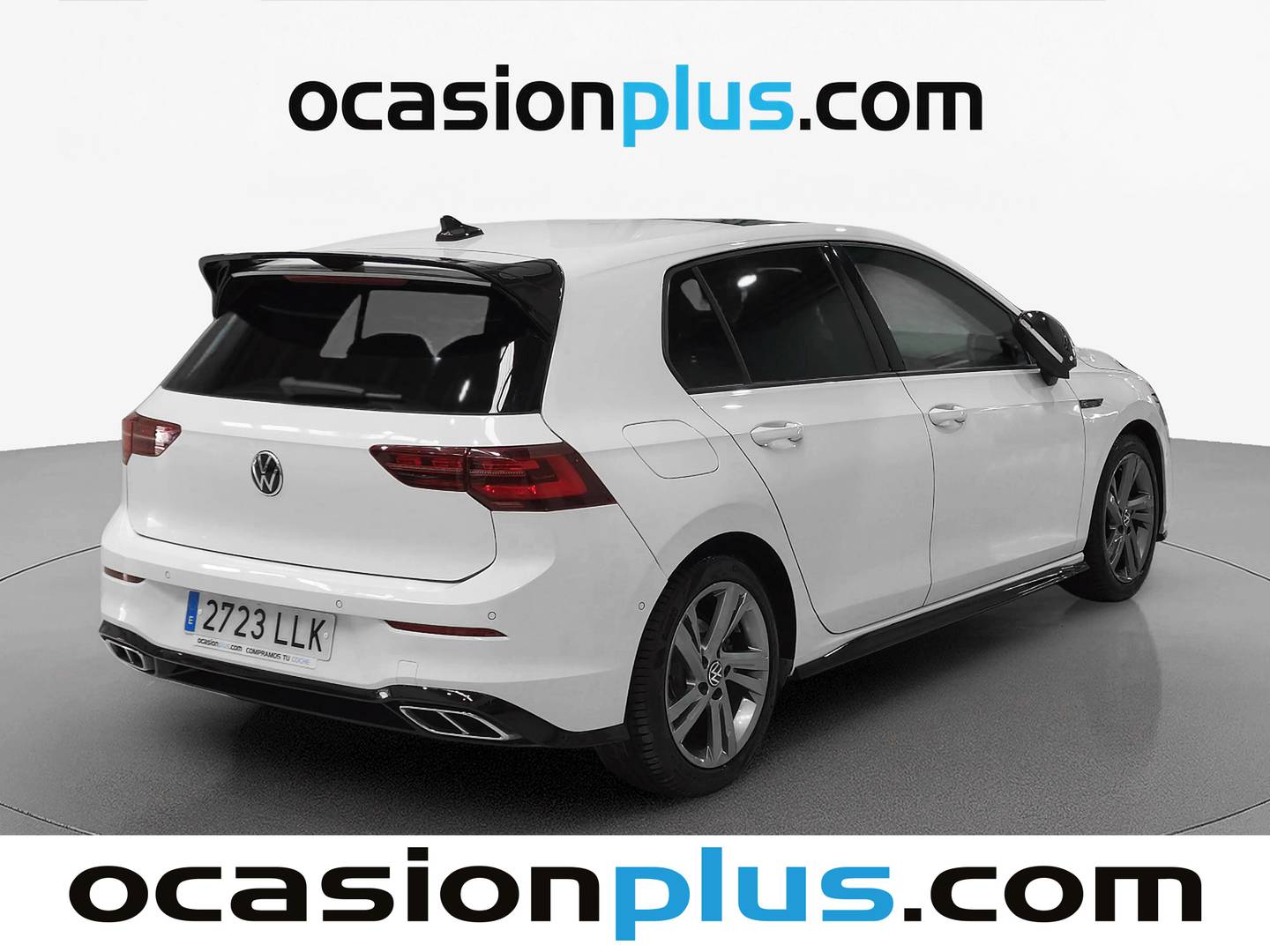 Foto trasera Volkswagen Golf Volkswagen Golf R-Line 1.5 eTSI (150 CV) DSG izquierda