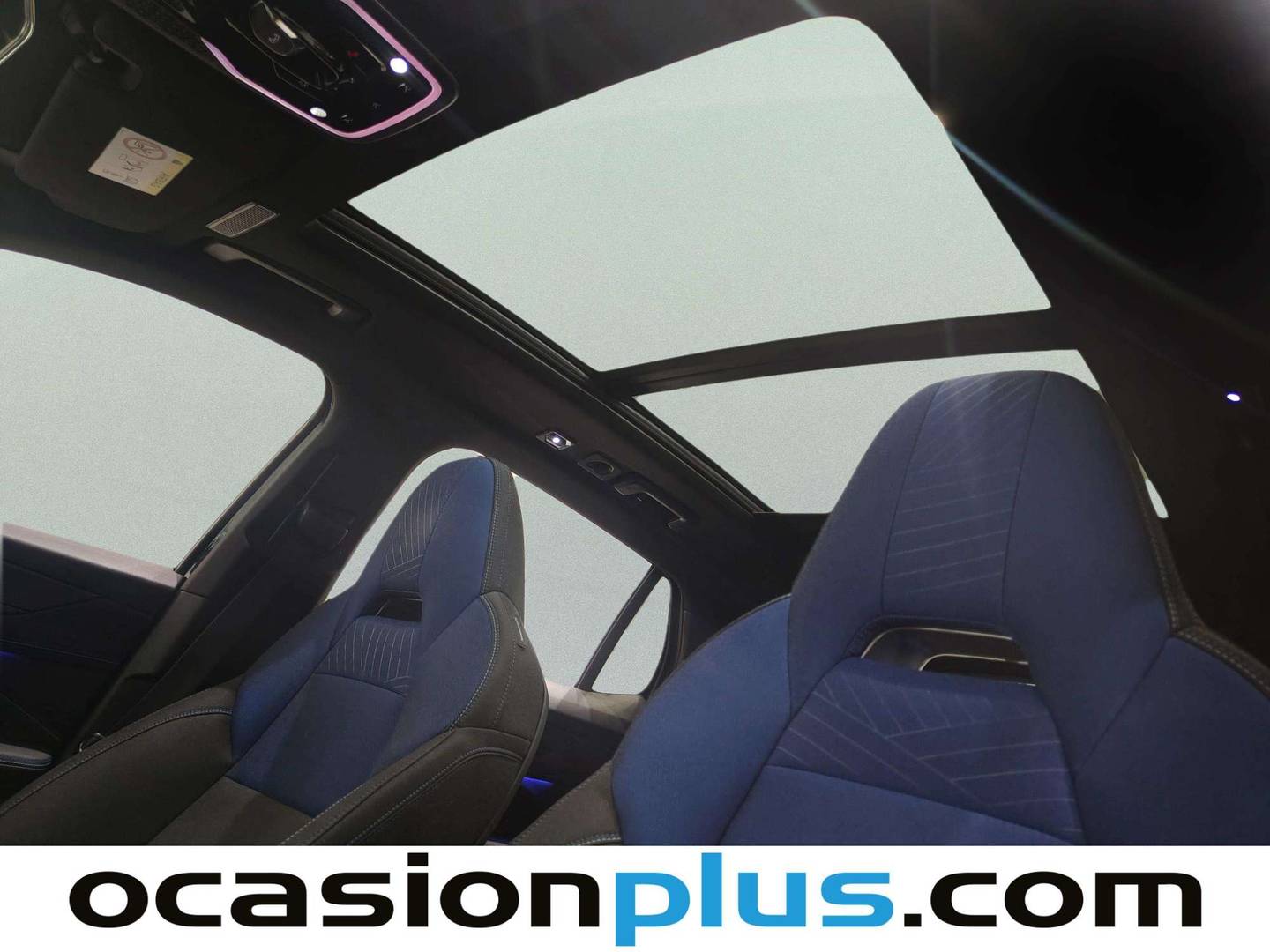 Extras y acabados del Lynk & Co 01 Lynk & Co 01 1.5 PHEV (261 CV)