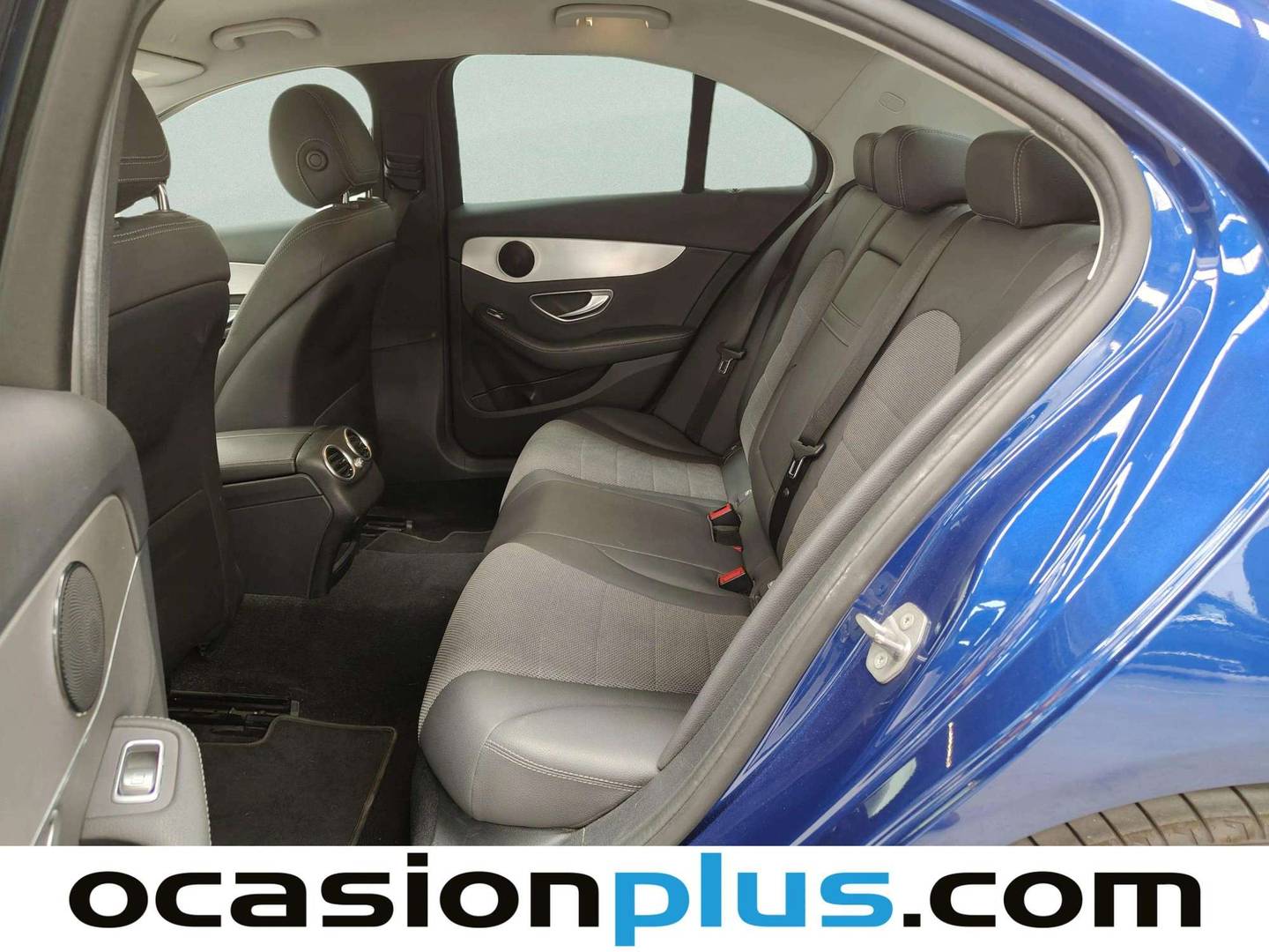 Foto asientos traseros Mercedes Clase C Mercedes Clase C 220 d (194 CV) Pack AMG