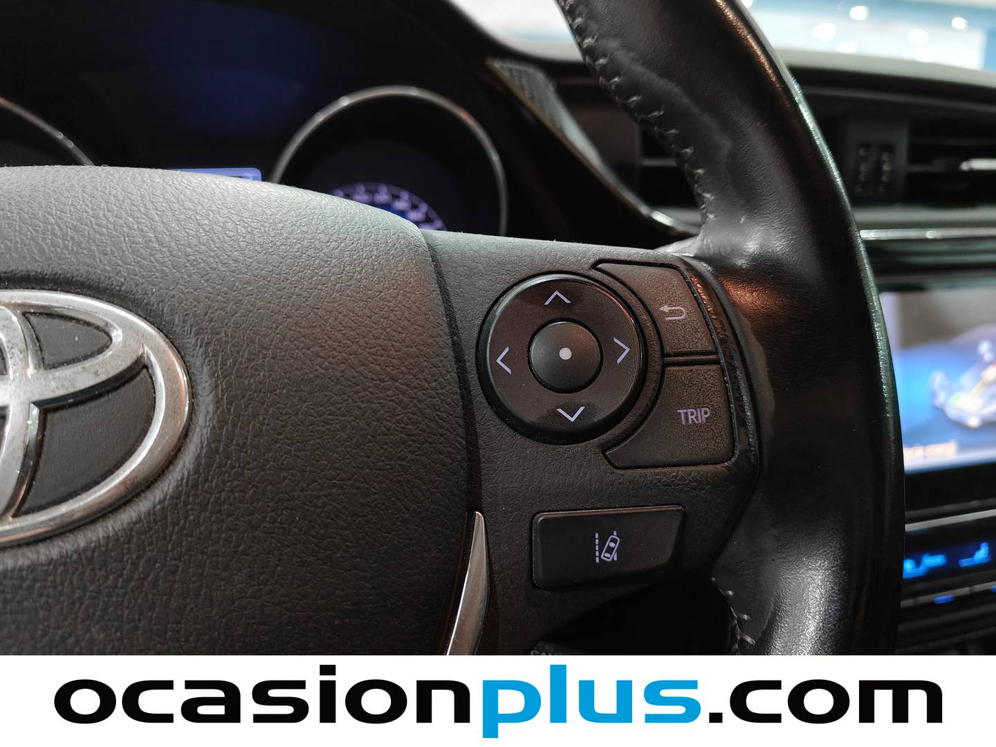 Toyota Auris Toyota Auris 140H Touring Sports Active (136 CV) barato