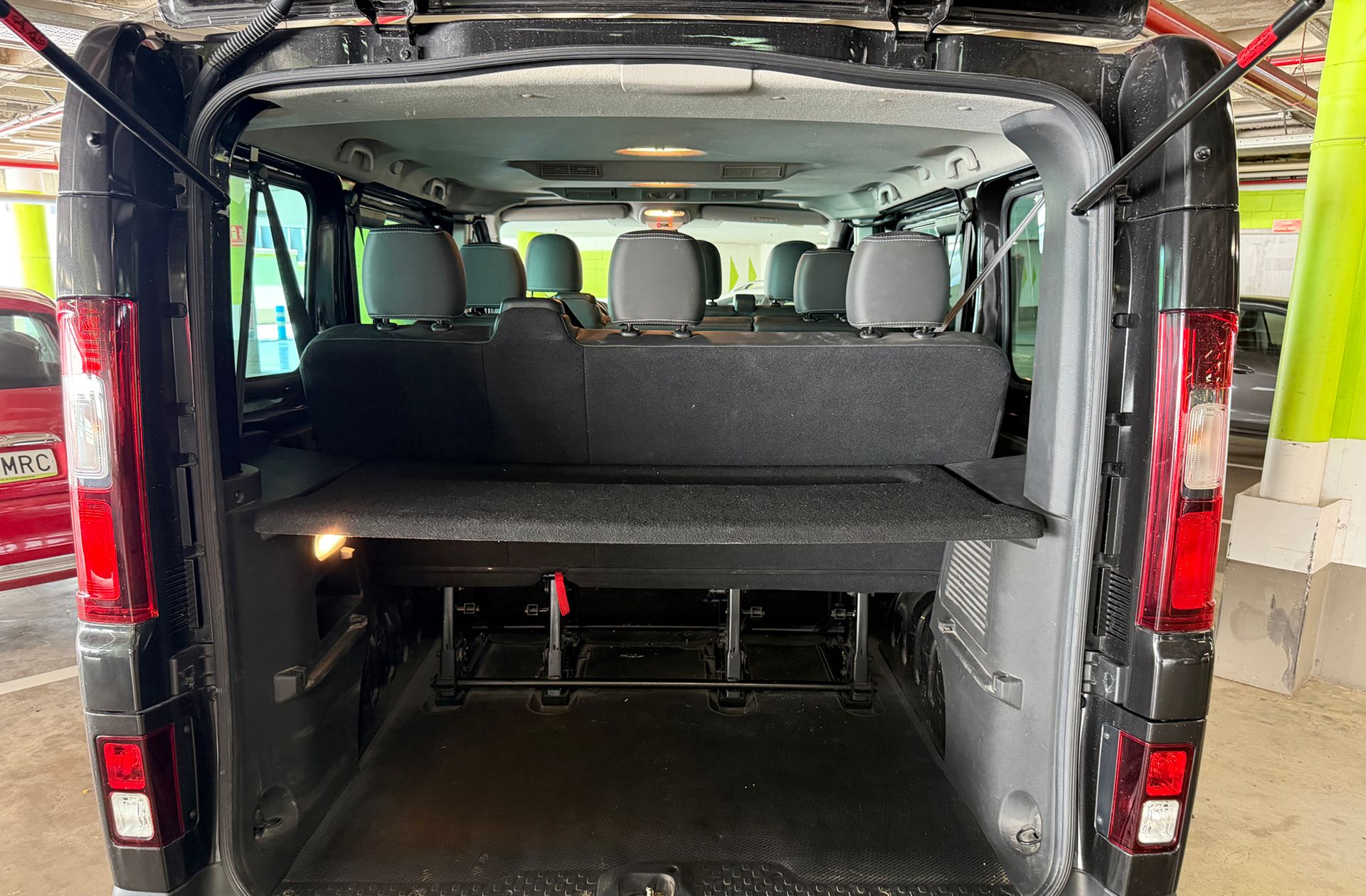 Renault Trafic Passenger Passenger dCi 145 Combi9 TT Energy L 9 plazas - foto 15