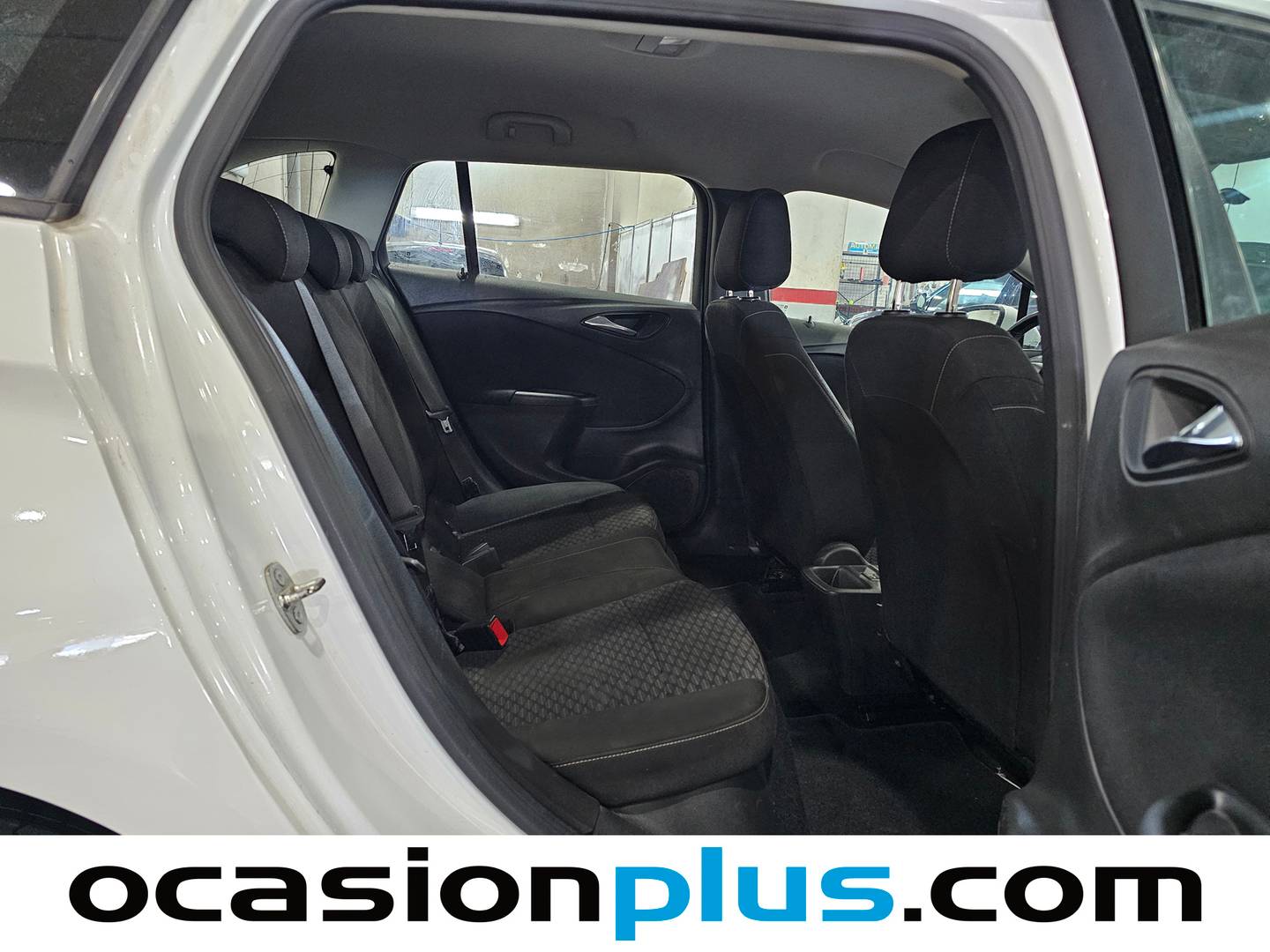 Foto Opel Astra Opel Astra Sports Tourer 1.6 CDTI Selective (110 CV)