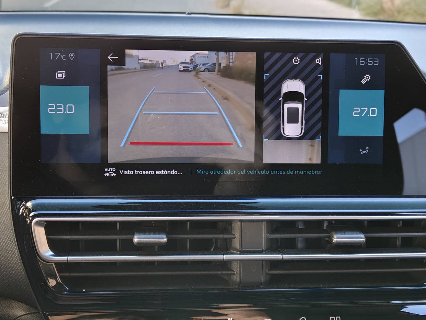 Foto Citroën C5 Aircross Citroen C5 Aircross Plug-in Hybrid 180 Plus e-EAT8 (180 CV)