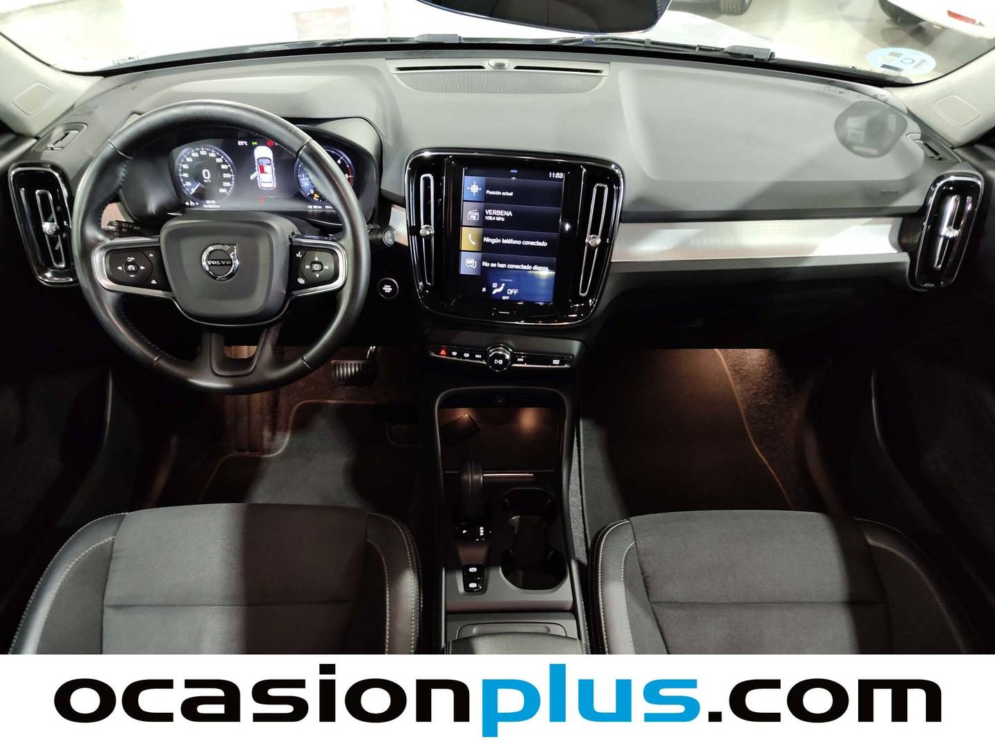 Foto Volvo XC40 Volvo XC40 D3 Momentum Pro Auto (150 CV)