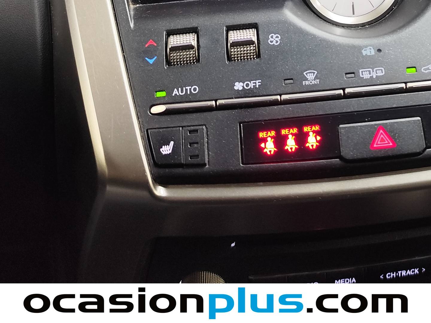 Extras y acabados del Lexus NX Lexus NX 300h Premium 2WD (197 CV)