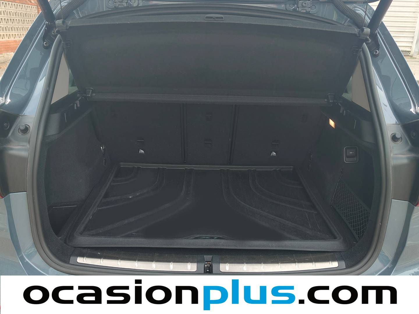 Fotos maletero BMW X1 BMW X1 sDrive18d (150 CV)