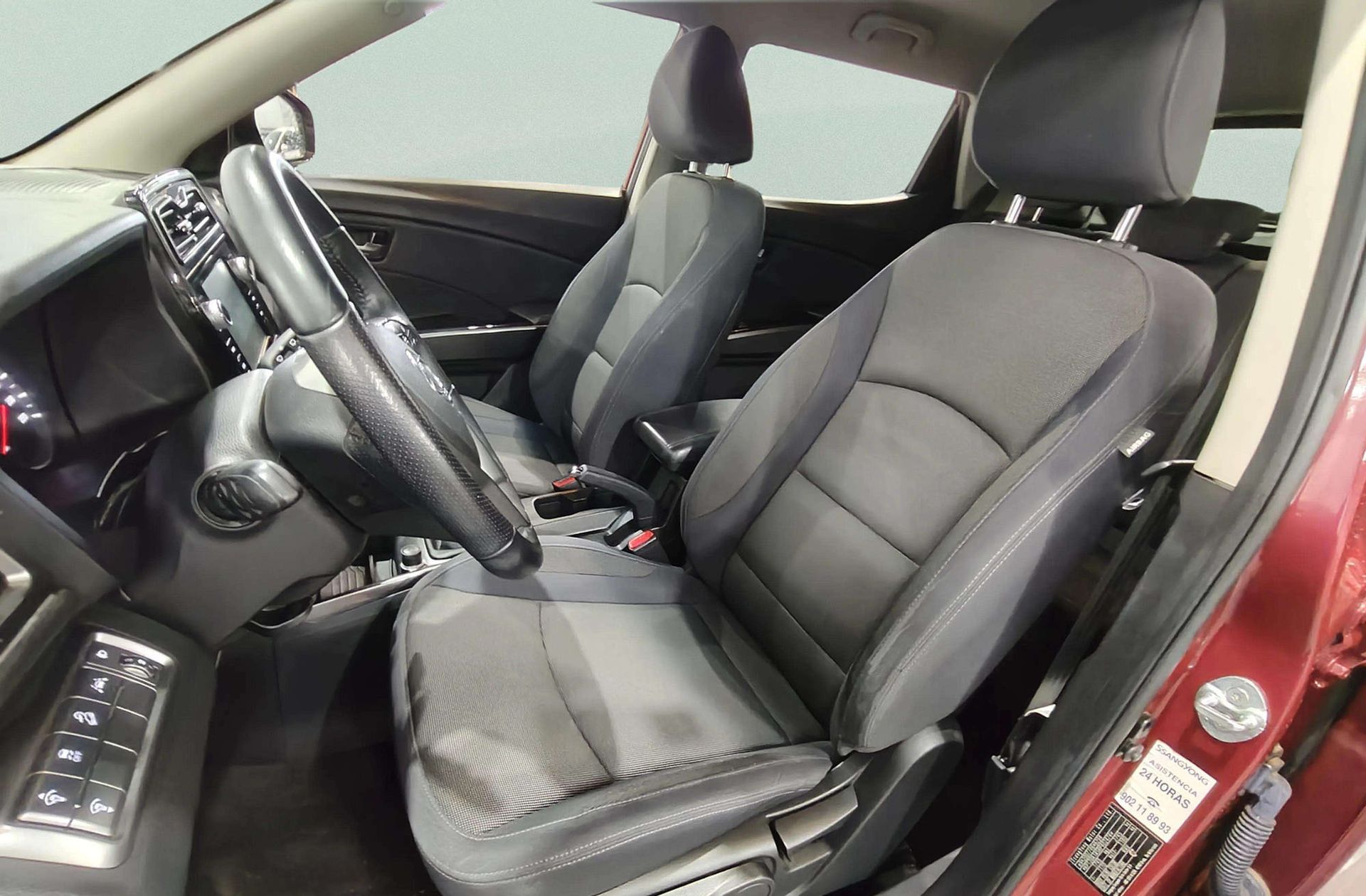SsangYong Tivoli G12T Urban Plus - foto 10