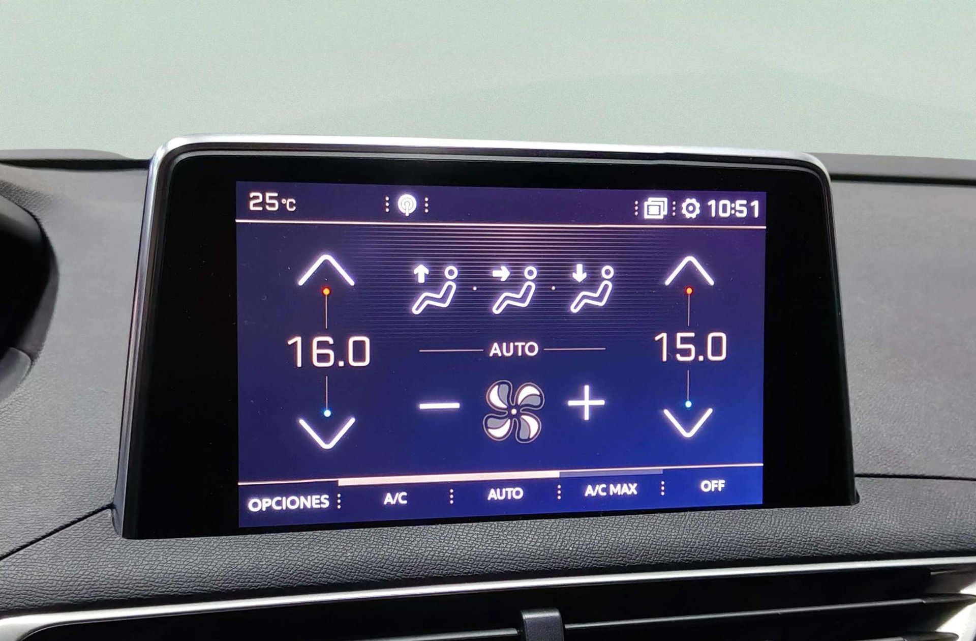 Peugeot 3008 PureTech 130 GT Line - foto 36