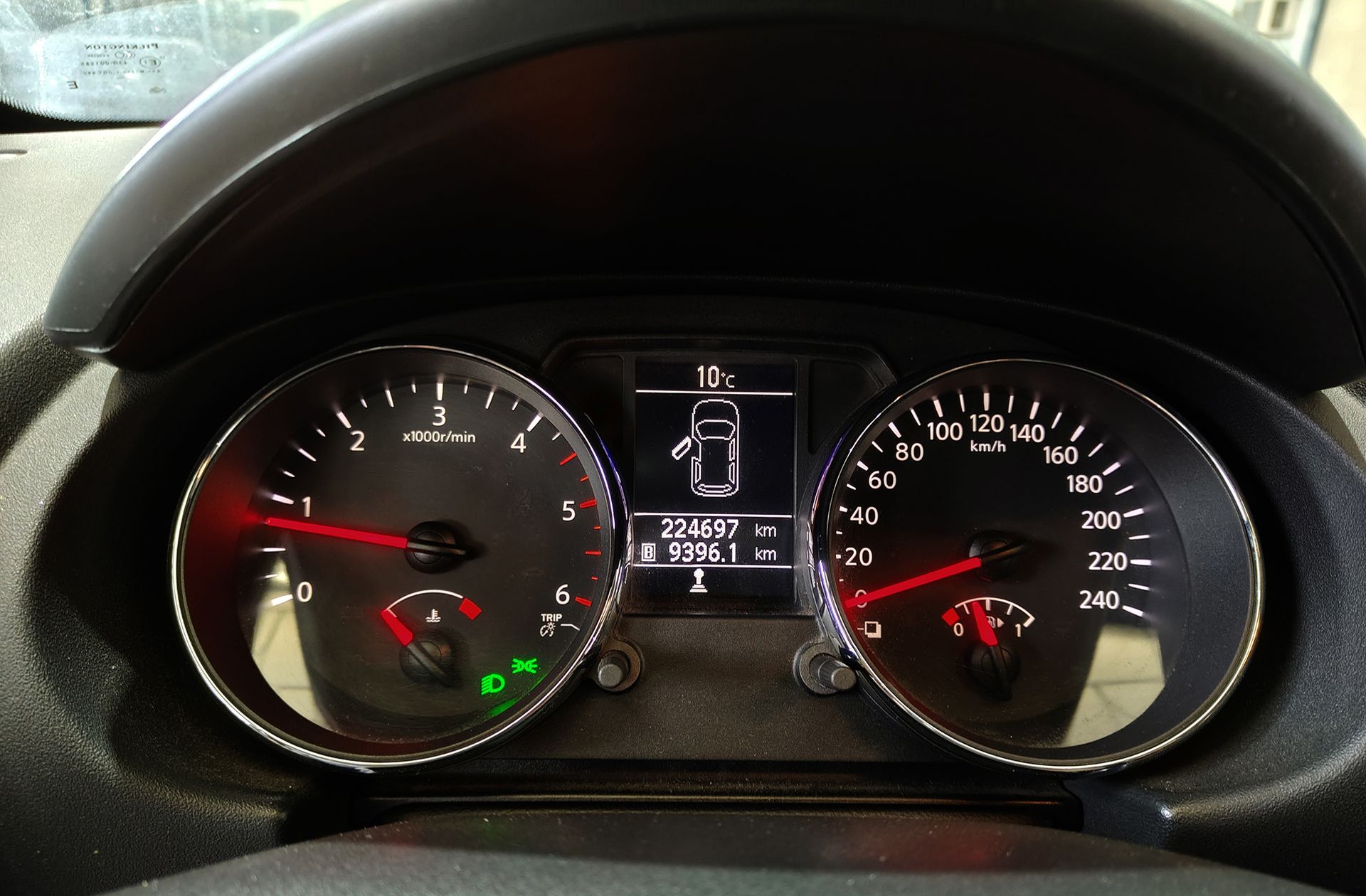 Nissan Qashqai 1.5 dCi Tekna Sport Chrome 4x2 - foto 21