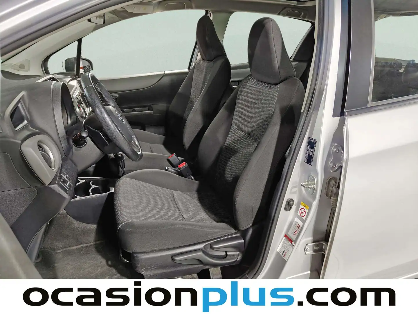 Foto Toyota Yaris Toyota Yaris 100 Active MultiDrive (99 CV)