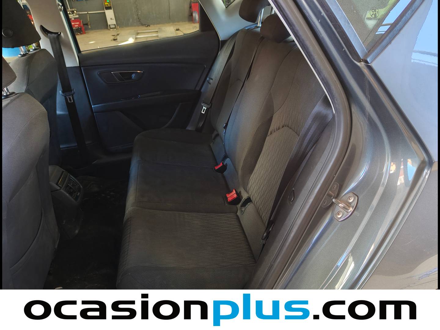 Foto asientos traseros Seat León Seat León 1.6 TDI S&S Style (105 CV)