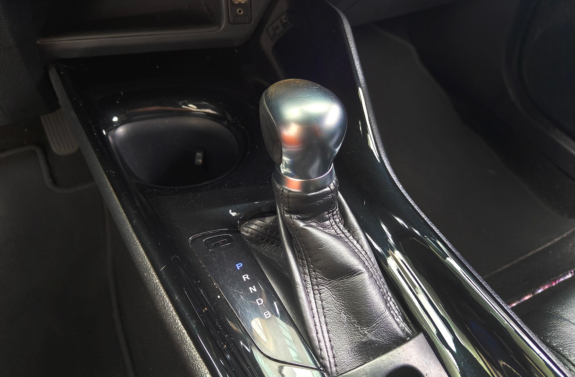 Toyota C-HR 1.8 125H Advance - foto 5
