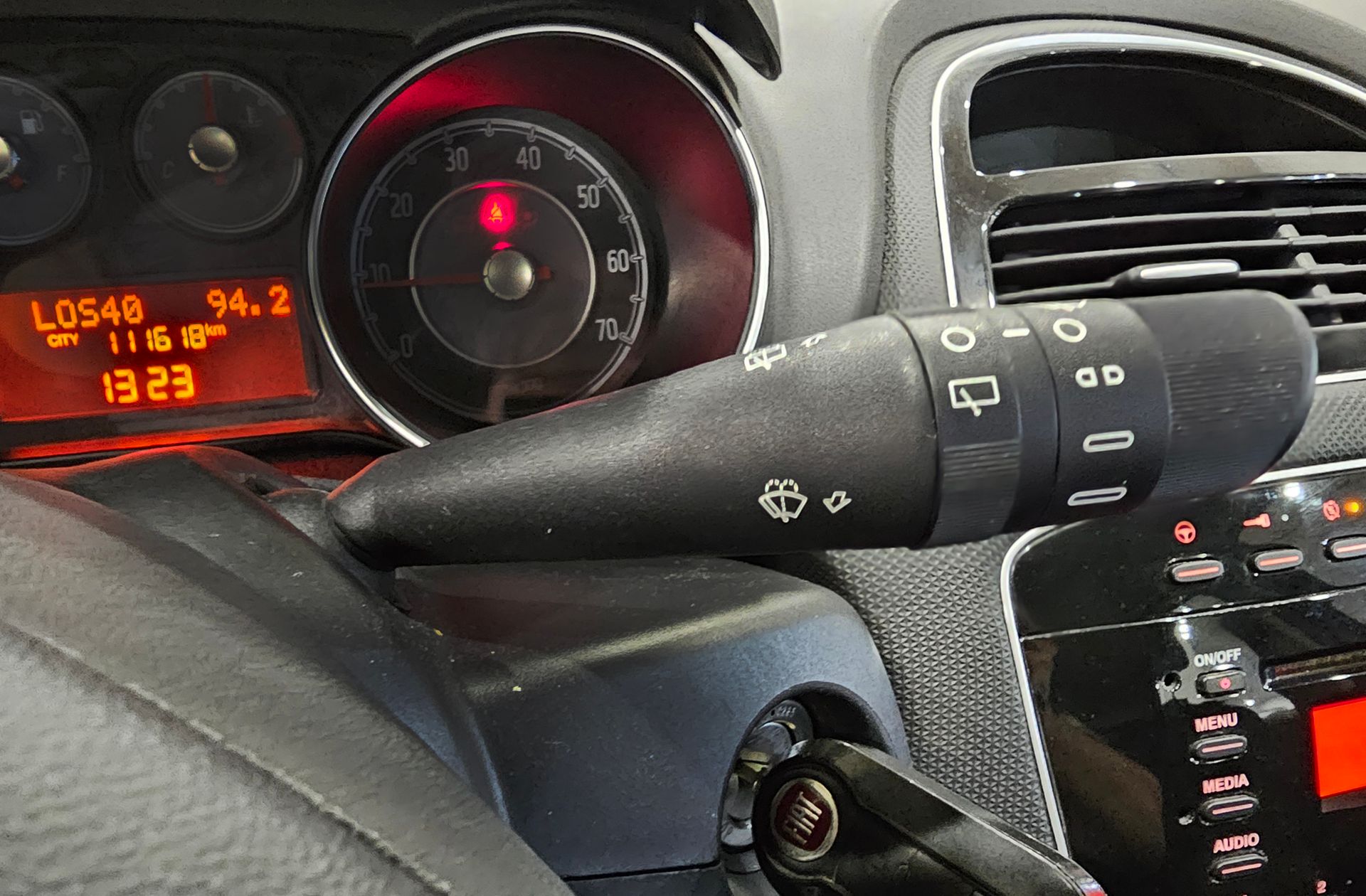 Fiat Punto 1.2 Gasolina Pop - foto 24