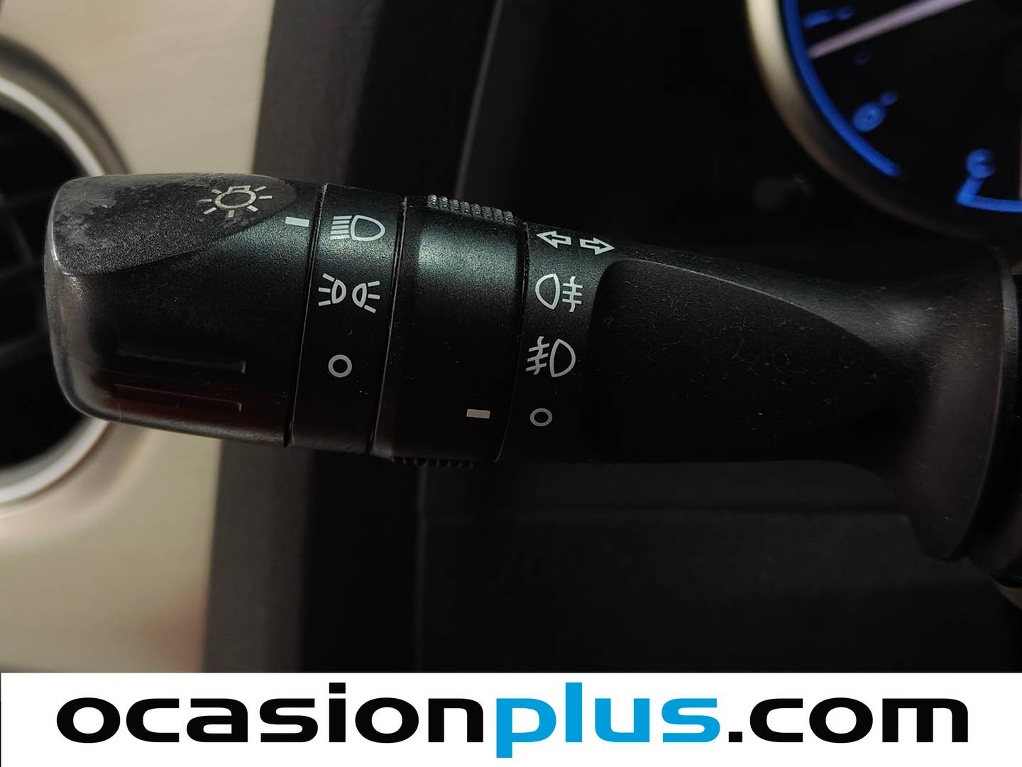 Equipamiento del Toyota Auris Toyota Auris 130 Active (132 CV)