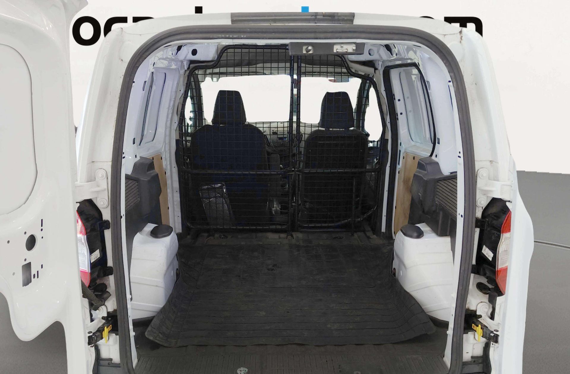 Ford Transit Furgon 1.5 TDCi Trend - foto 11