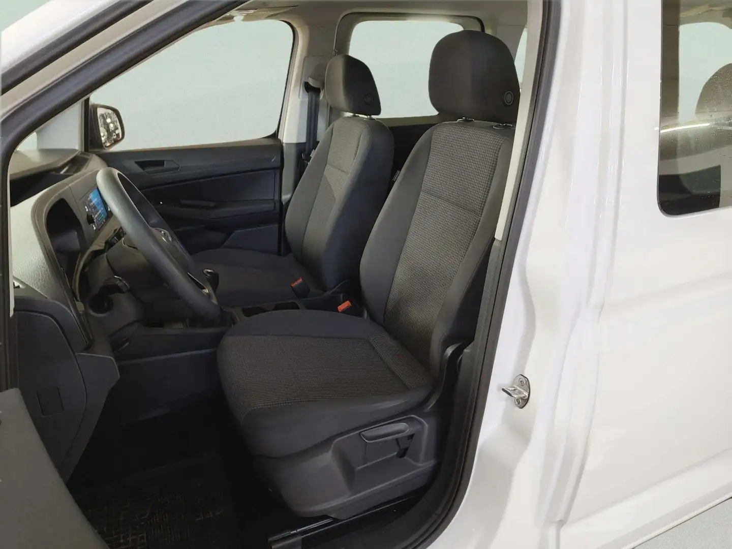 Foto Volkswagen Caddy Volkswagen Caddy Kombi Kombi 2.0 TDI (102 CV)