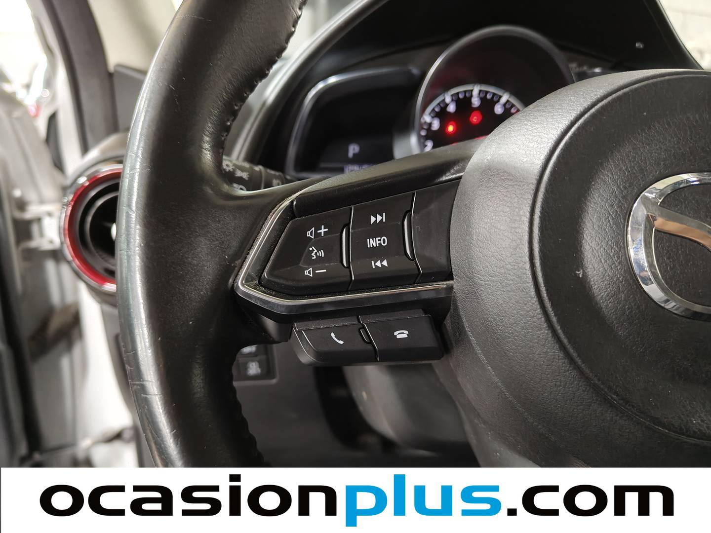 Mazda CX-3 Mazda CX-3 2.0 SKYACTIV GE Luxury 2WD AT (120 CV) de segunda mano
