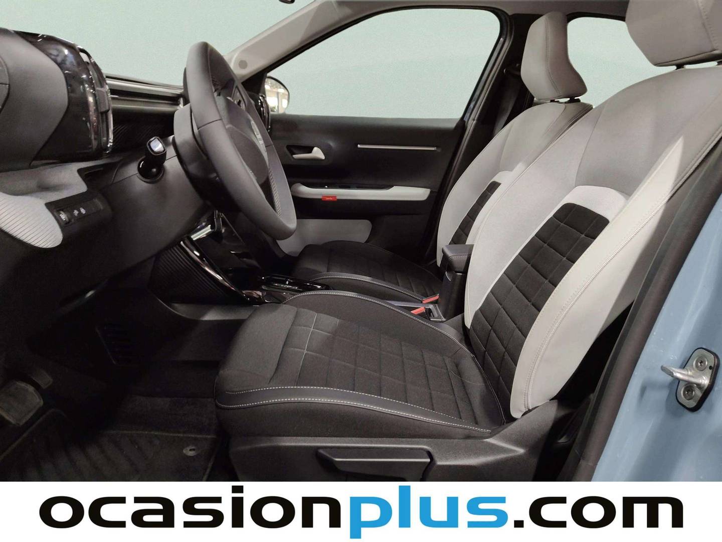 Foto asientos delanteros Citroën C3 Citroën C3 Max Hybrid e-DSC6 (110 CV)
