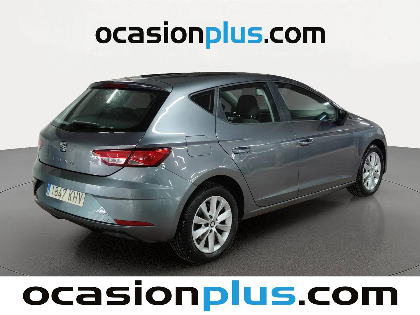 Foto trasera Seat León Seat León 1.2 TSI S&S Style (110 CV) derecha
