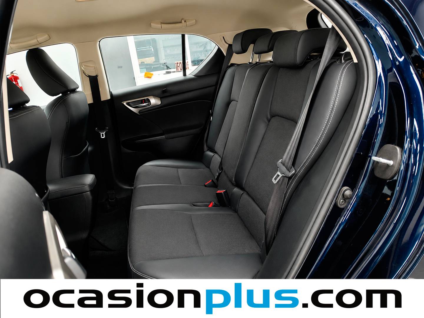 Foto asientos traseros Lexus CT Lexus CT 200h Executive (136 CV)