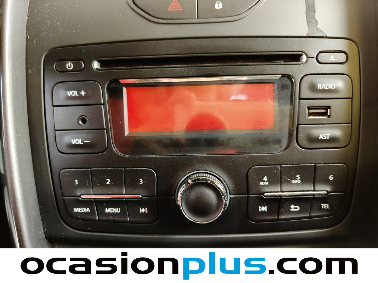 Equipamiento del Dacia Duster Dacia Duster Laureate dCi (90 CV)