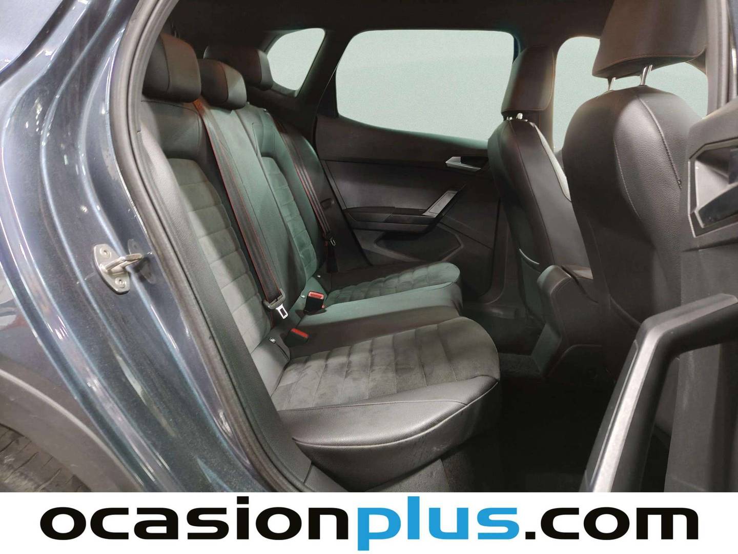 Foto Seat Arona SEAT Arona 1.5 TSI S&S FR XL DSG (150 CV)