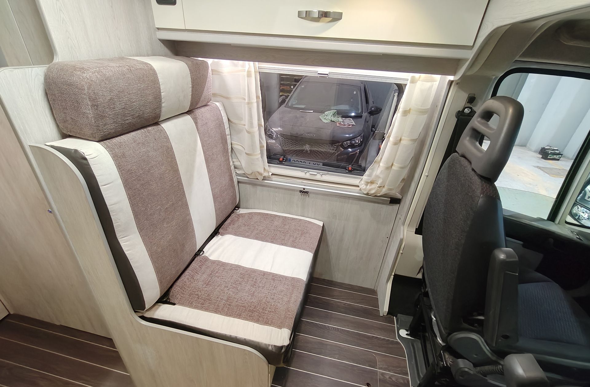 Citroën Jumper Furgon BlueHDi 130 35 L3H2 2 plazas Camperizada - foto 14