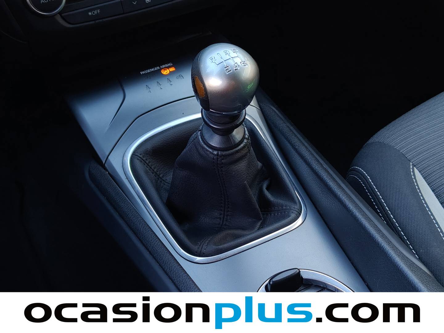 Foto Toyota Avensis Toyota Avensis 150D Touring Sports Business Advance (143 CV)