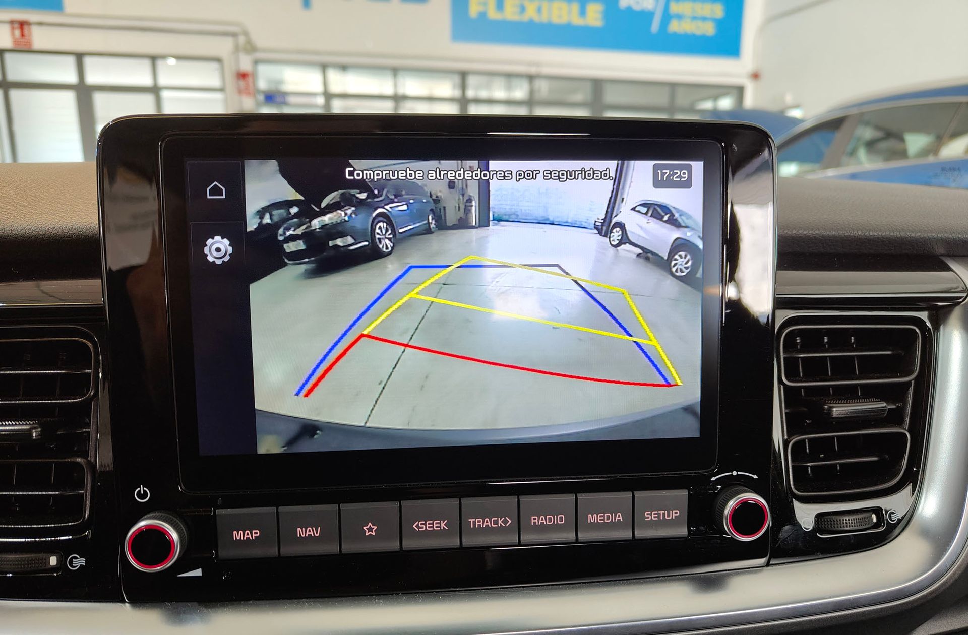 Kia Stonic 1.0 T-GDi MHEV Drive - foto 9