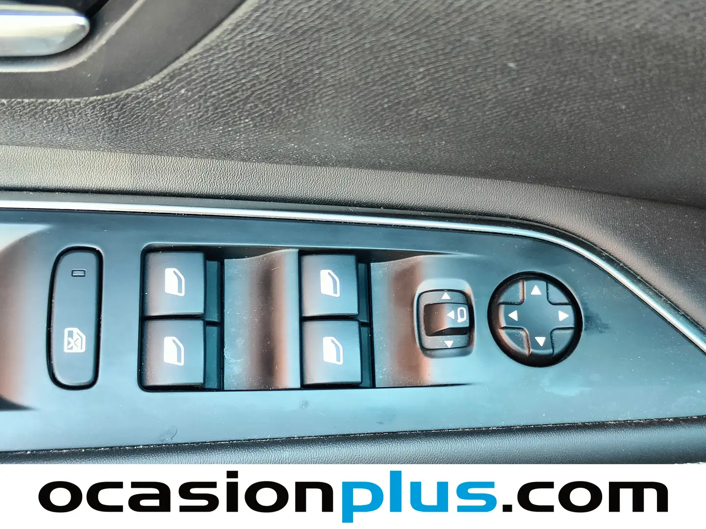 Foto Peugeot 5008 Peugeot 5008 PureTech 130 S&S Allure (130 CV) 7 Plazas