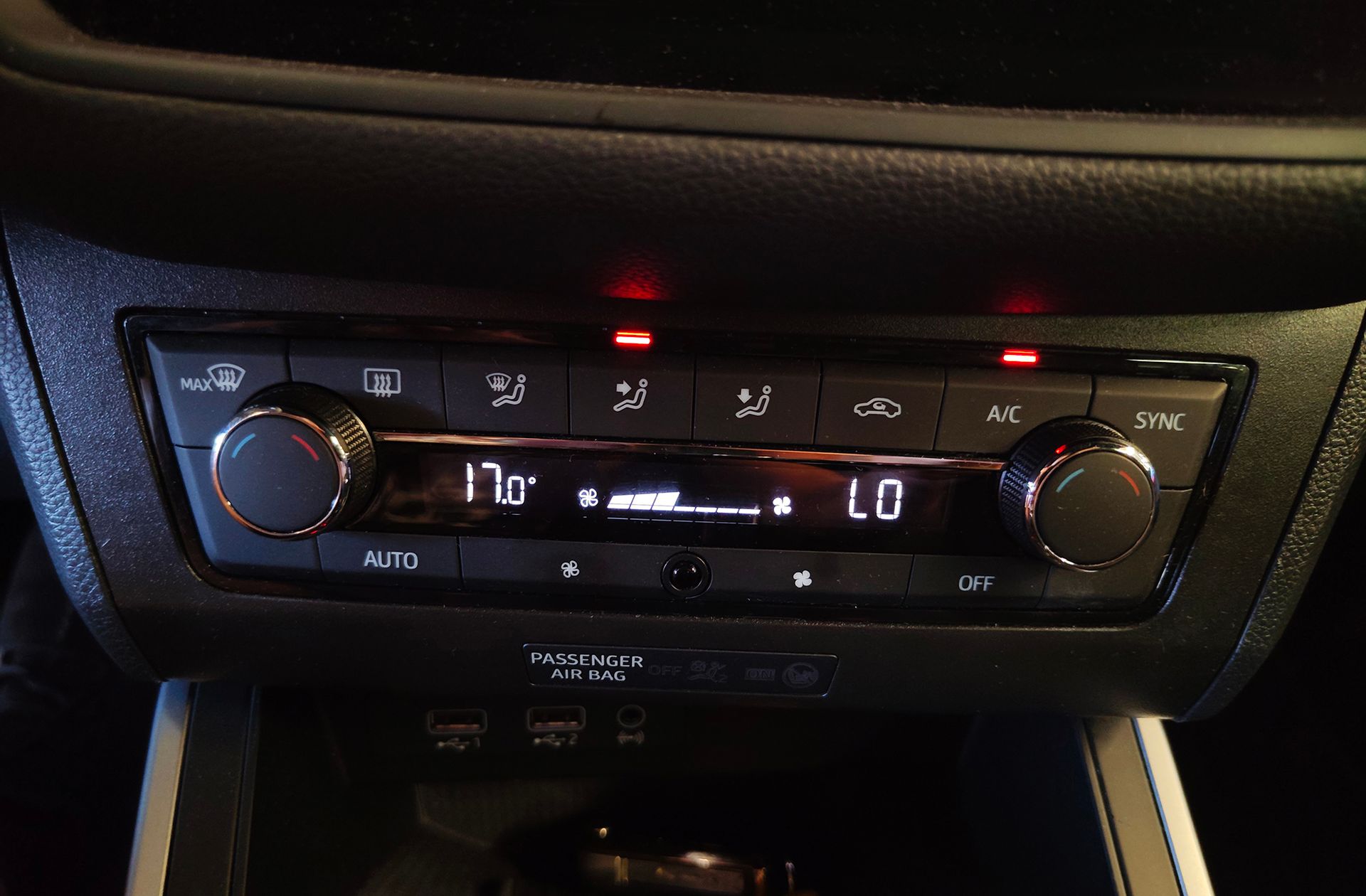 SEAT Arona 1.0 TSI Ecomotive FR Edition DSG - foto 33