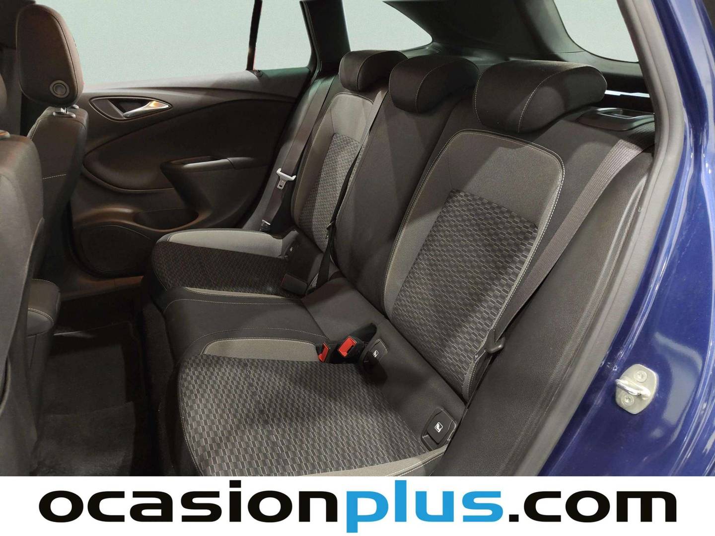 Foto asientos traseros Opel Astra Opel Astra Sports Tourer 1.2 Turbo SHL GS Line (110 CV)