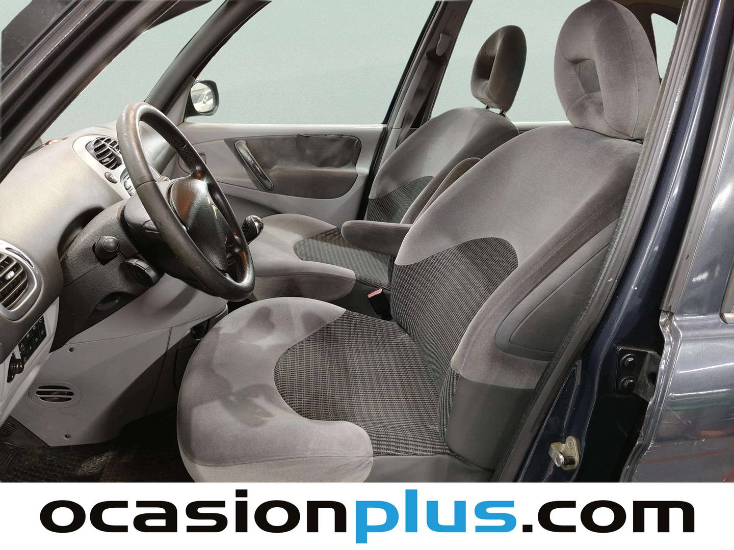 Foto asientos delanteros Citroën Xsara Picasso Citroën Xsara Picasso 1.6 HDI LX Plus (110 CV)