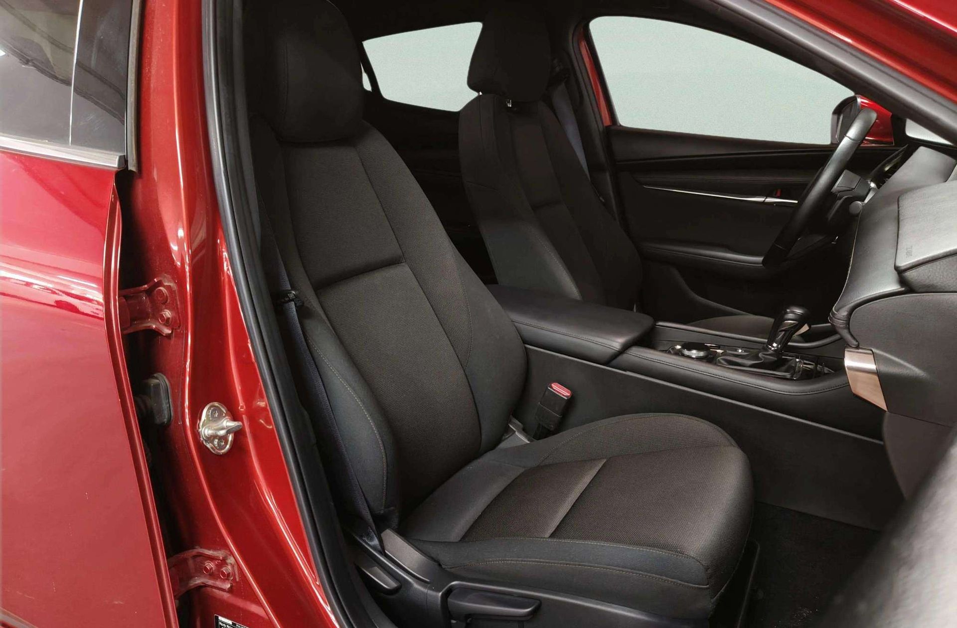 Mazda Mazda3 2.0 e-SKYACTIV-G Zenith - foto 19