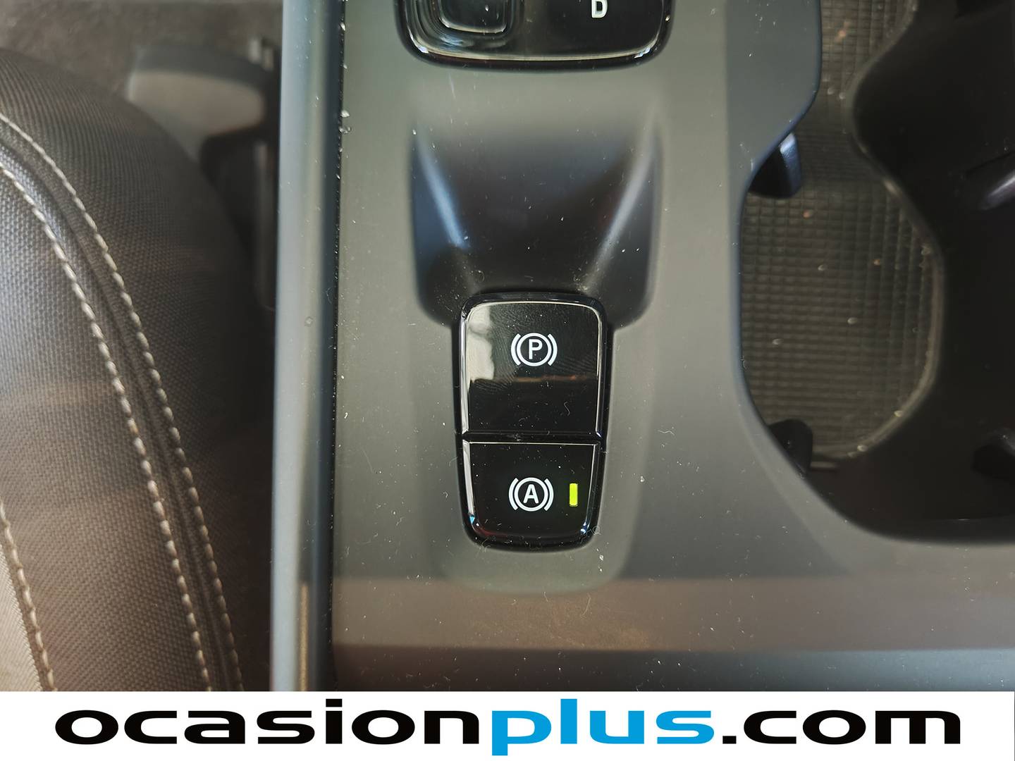 Volvo XC40 Volvo XC40 T2 Momentum Pro Auto (129 CV) al mejor precio
