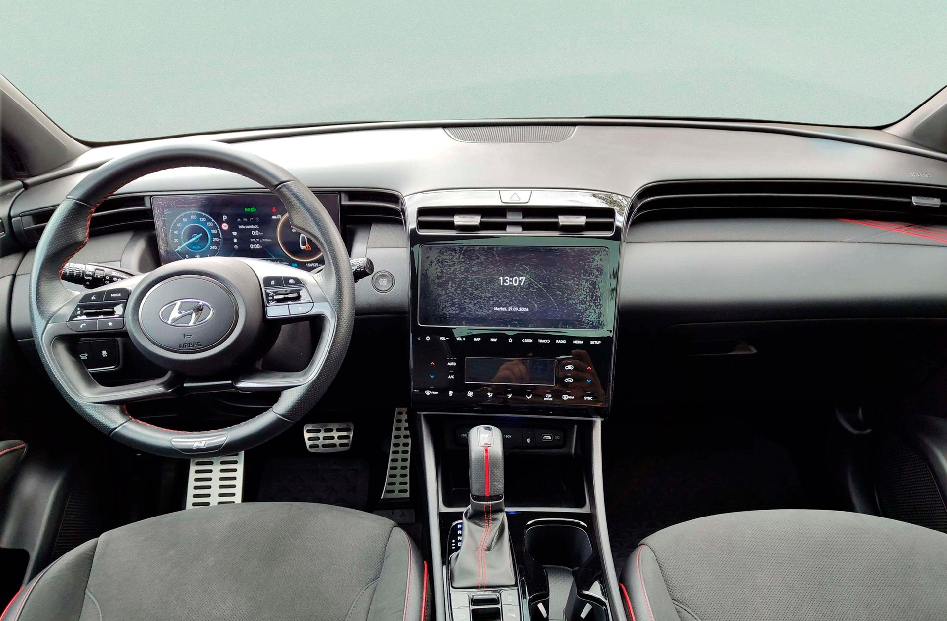Hyundai Tucson 1.6 CRDi 48V N-Line Sky Safe DCT - foto 6