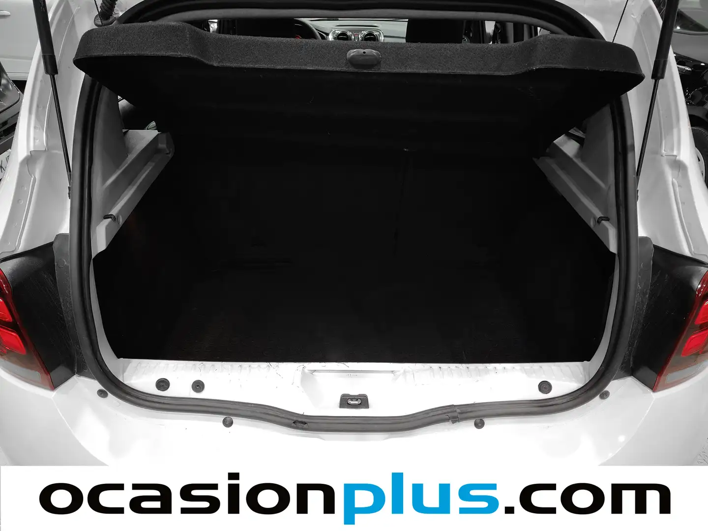 Foto Dacia Sandero Dacia Sandero Essential 1.0 (73 CV)