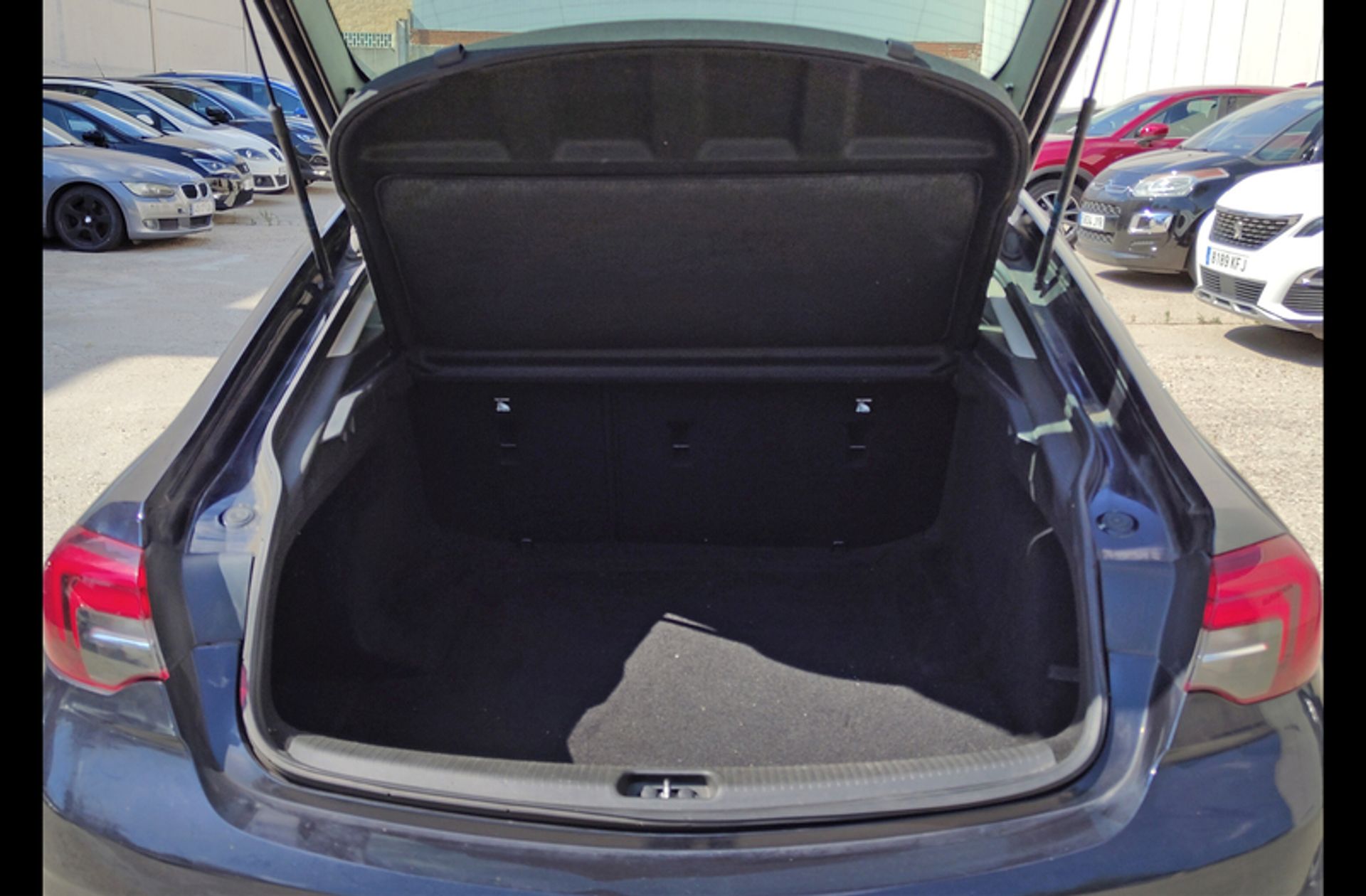 Opel Insignia GS 1.5 Turbo XFL ecoTEC Selective - foto 17