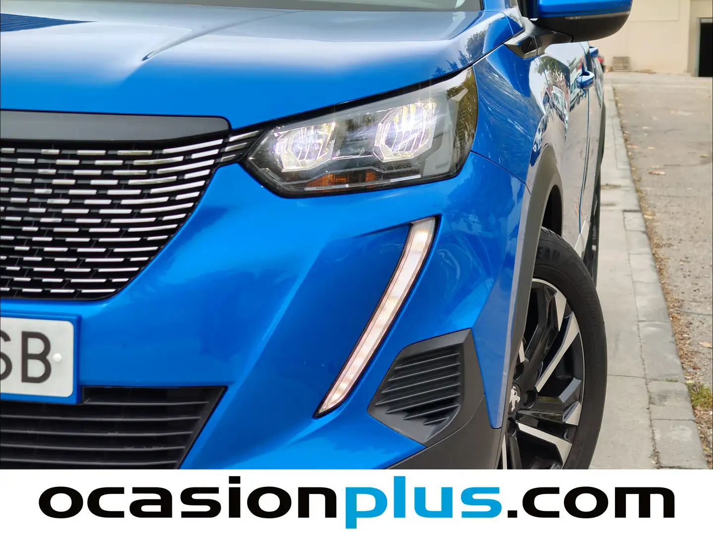 Foto Peugeot 2008 Peugeot 2008 BlueHDi 130 S&S Allure EAT8 (130 CV)