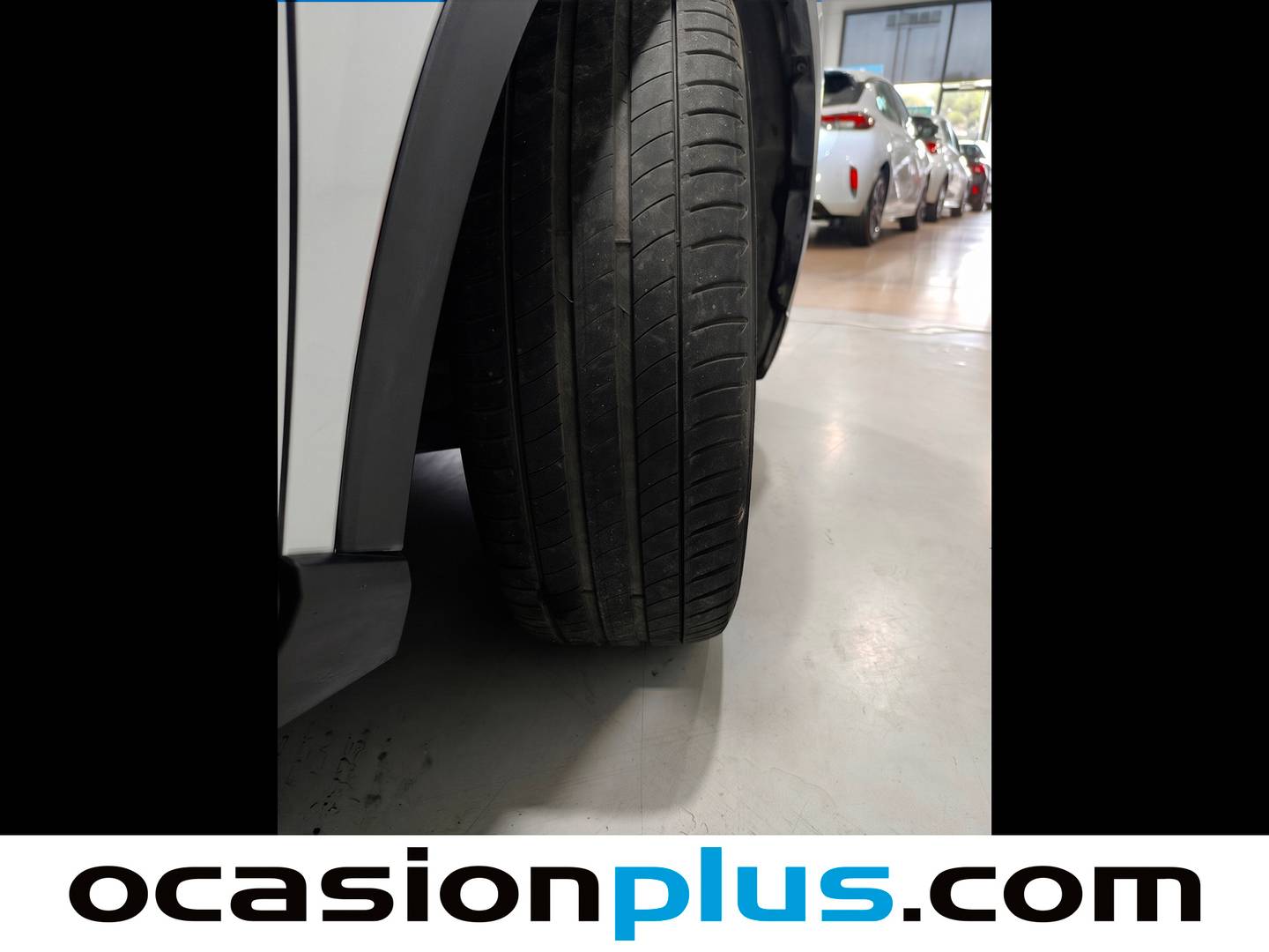 Toyota C-HR Toyota C-HR 1.8 125H Dynamic Plus (122 CV) 122cv