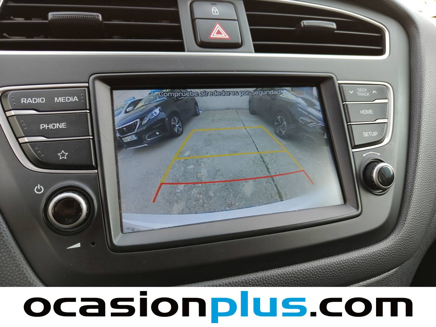 Equipamiento del Hyundai i20 Hyundai i20 1.0 TGDI Essence LE (100 CV)