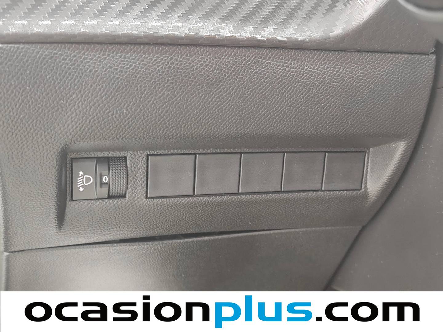 Peugeot 208 Peugeot 208 Style Hybrid 110 eDCS6 (110 CV) seminuevo