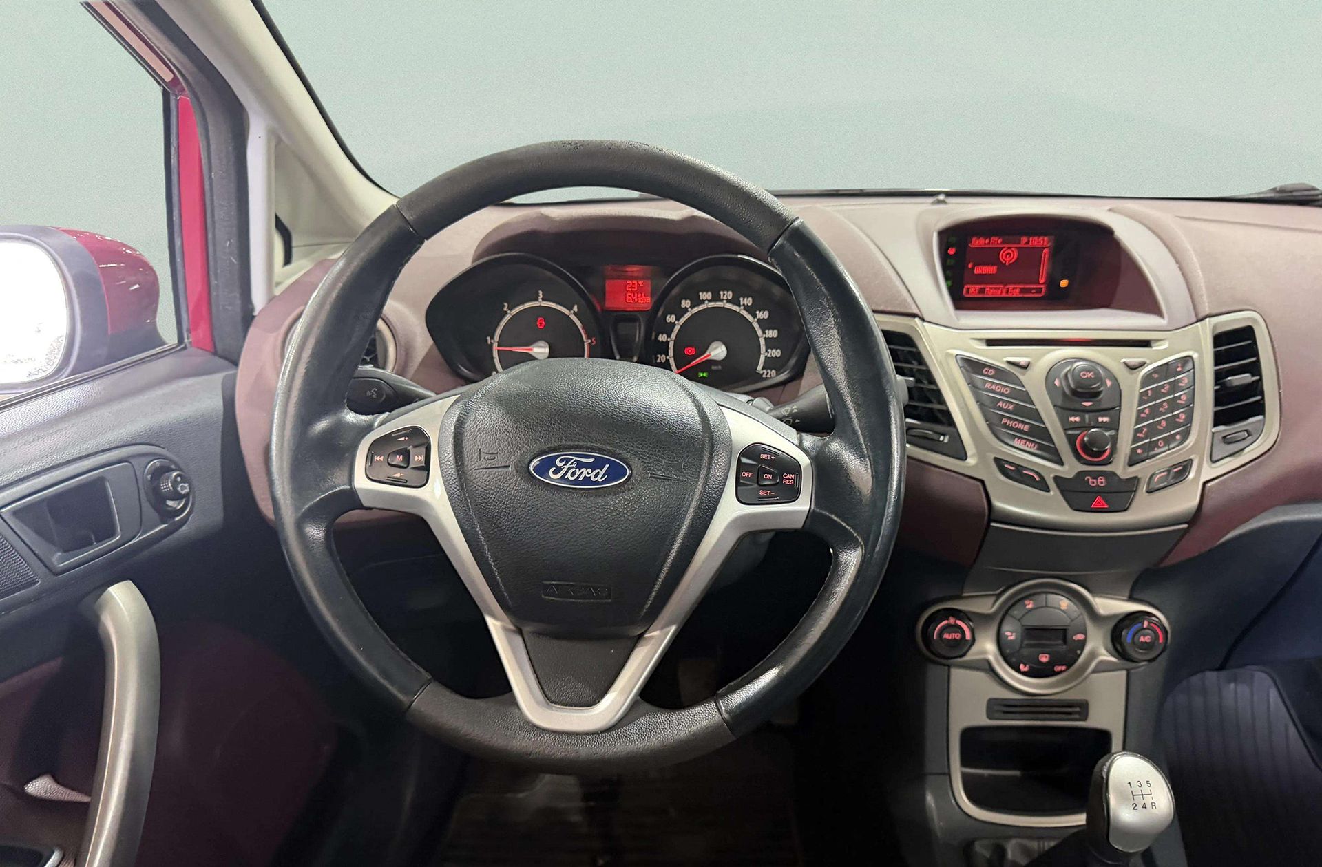 Ford Fiesta 1.4 TDCi Trend - foto 20